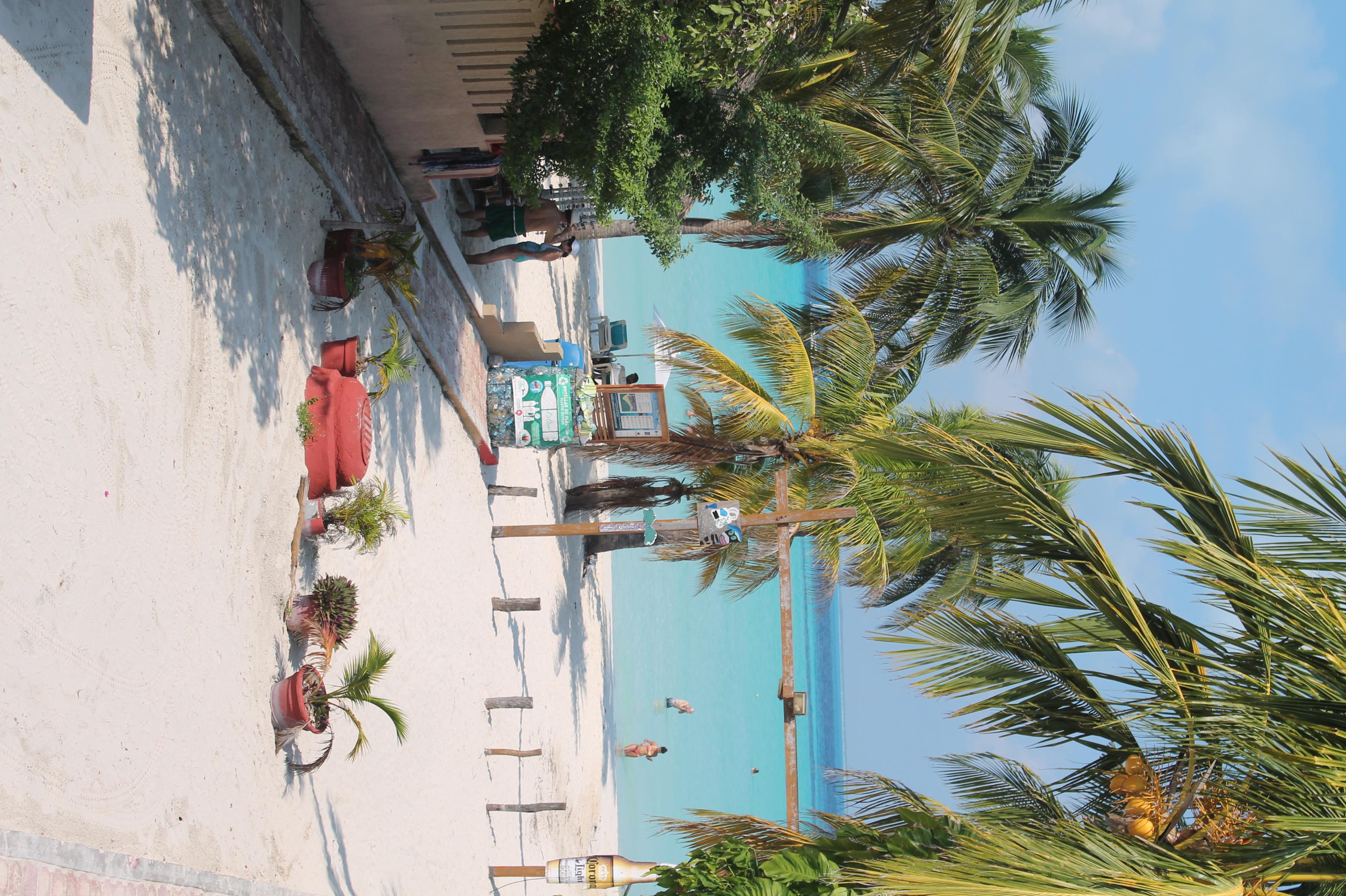 Cabanas Maria Del Mar Hotel Isla Mujeres Bagian luar foto